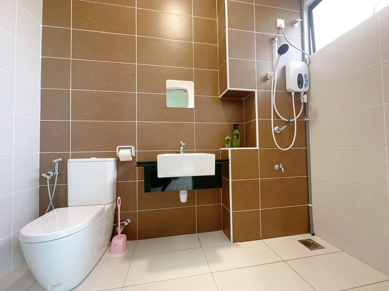 Toilet