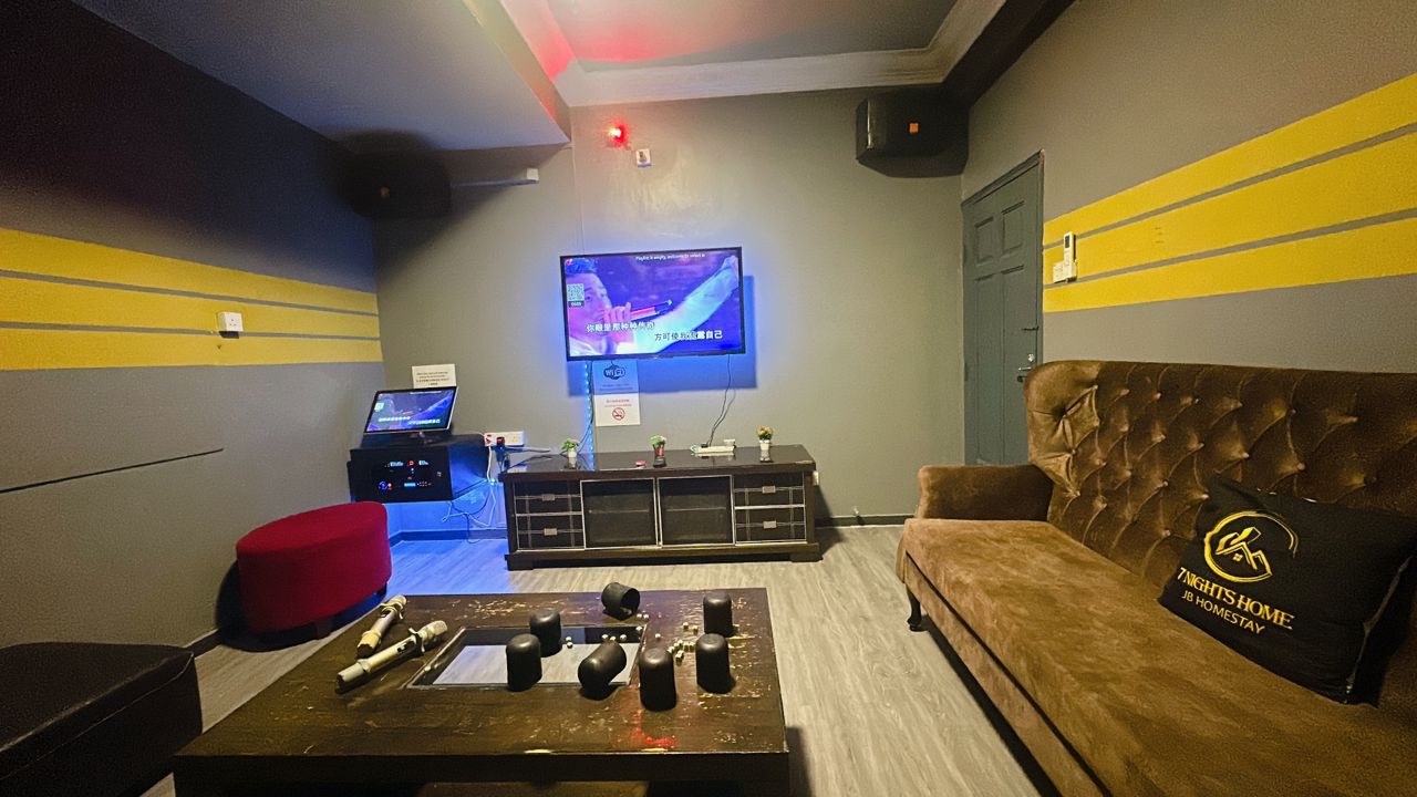 Karaoke Room