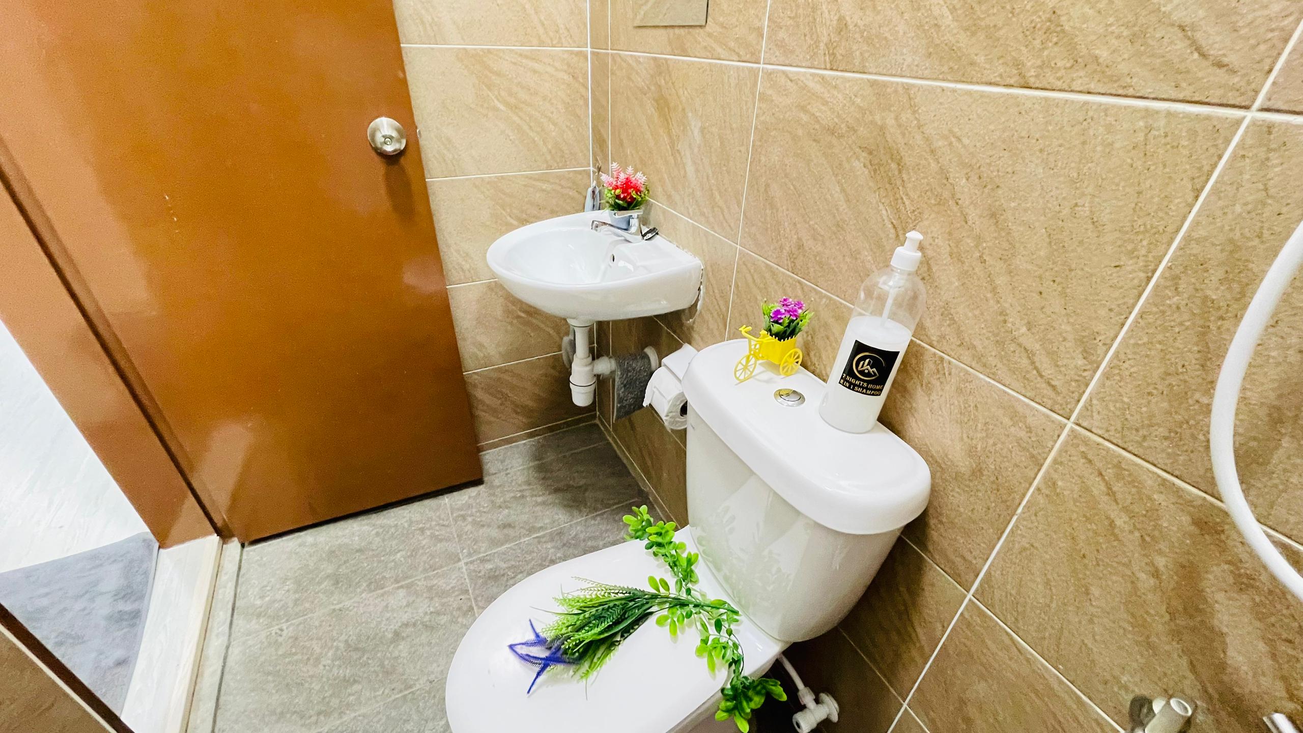 Toilet