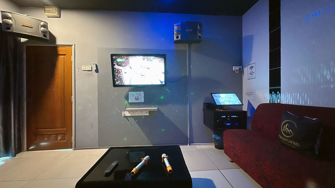 Karaoke Room